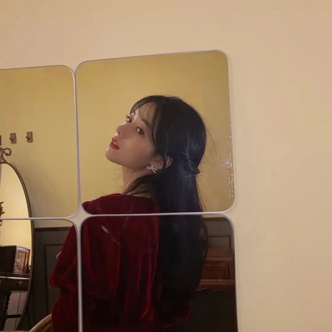 氛围感侧脸女生头像