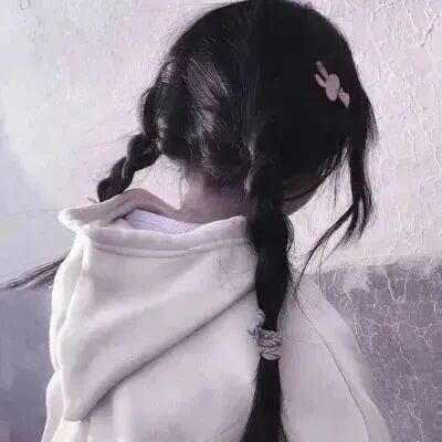 学院风可爱不露脸女生头像