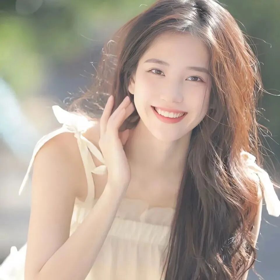 甜美爱笑女生头像