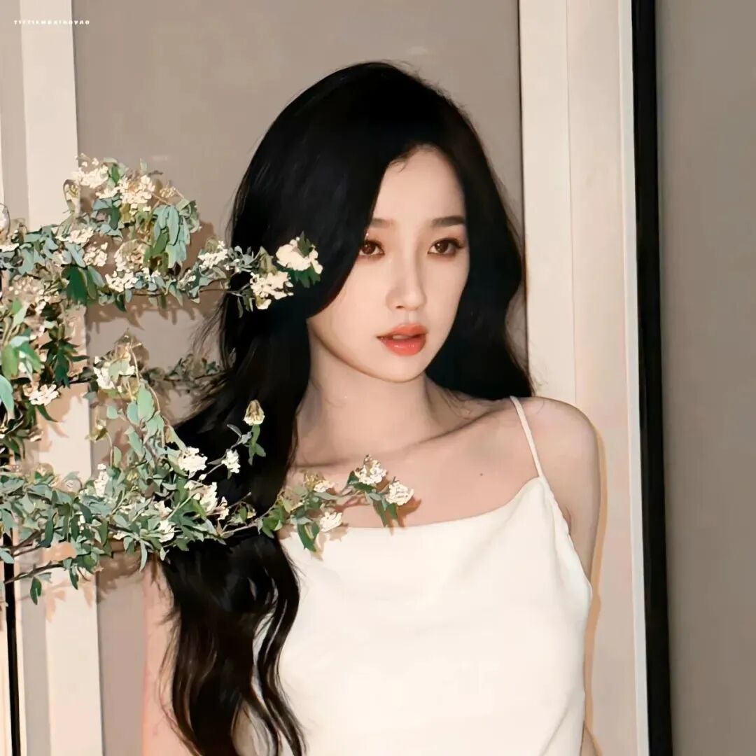 虞书欣头像女生头像