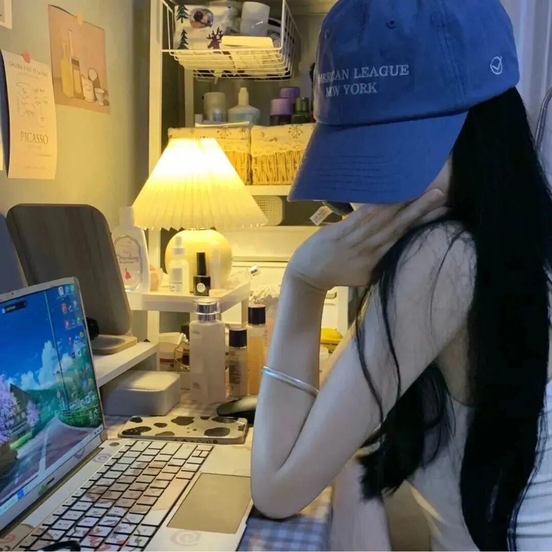 不露脸女生头像