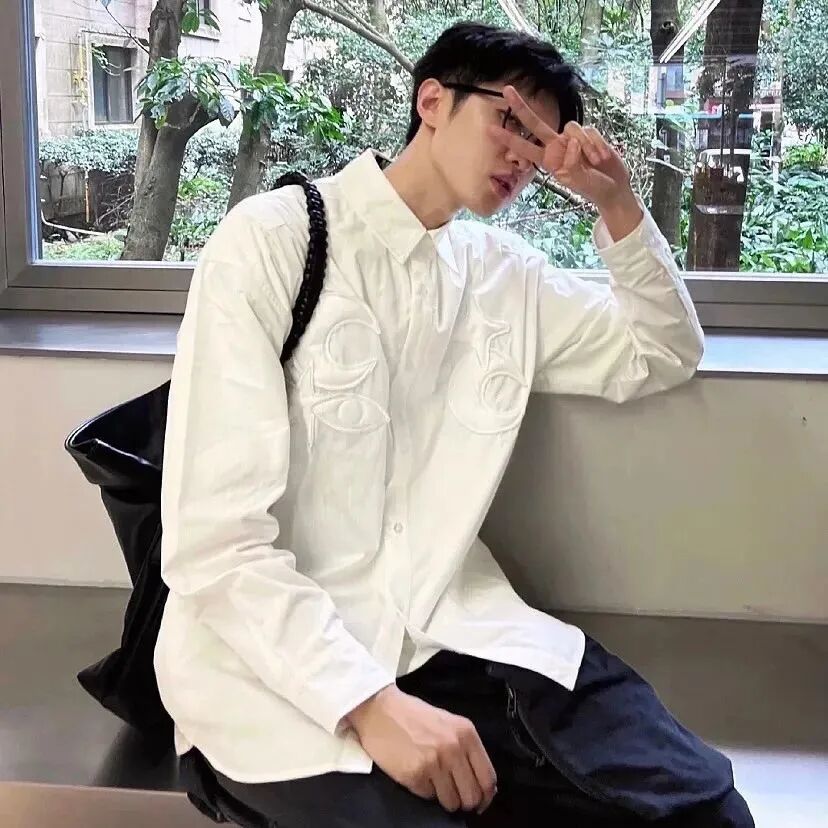 小众侧脸男生头像