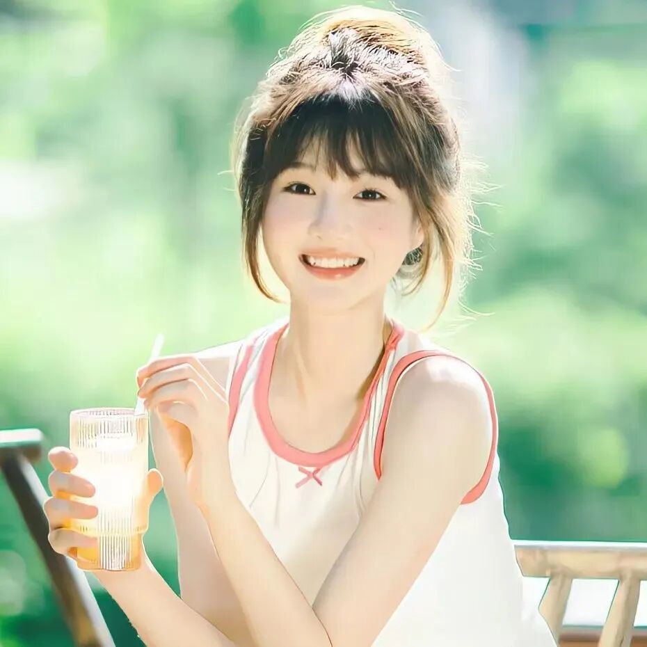 小清新甜美爱笑女生头像