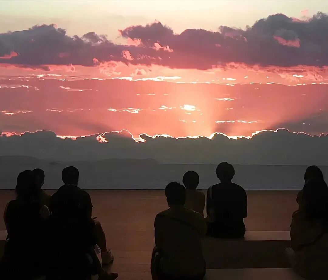 晚霞背景图