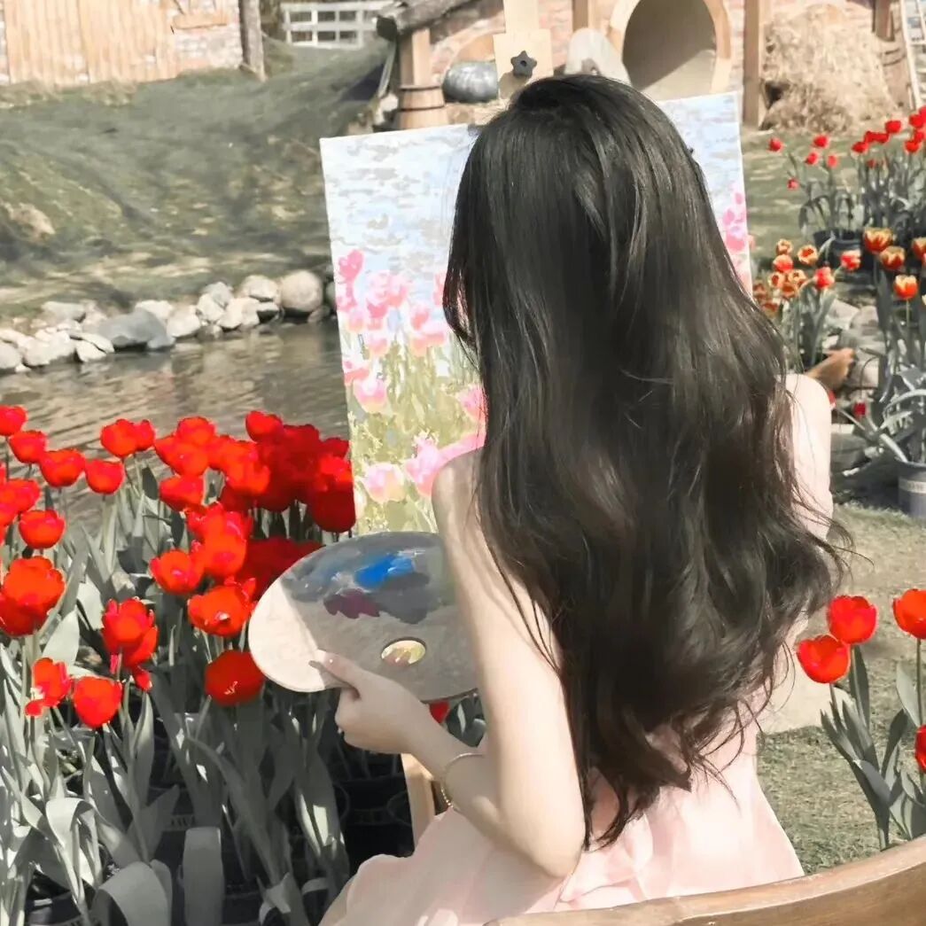 画画氛围感不露脸女生头像