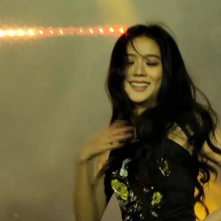 jisoo头像金智秀头像氛围感女生头像