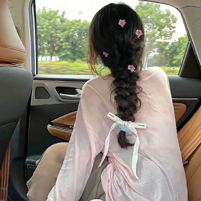 不露脸女生头像