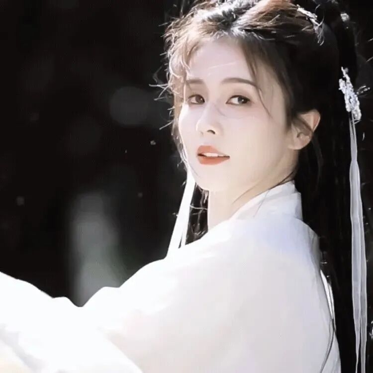 白鹿头像三人闺蜜头像真人闺蜜头像