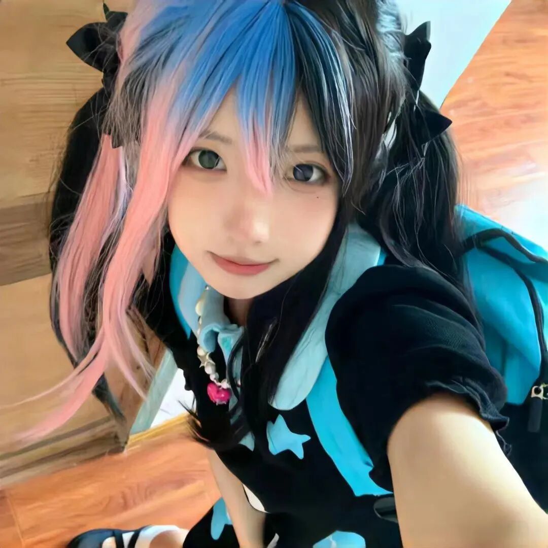 潮流女生头像