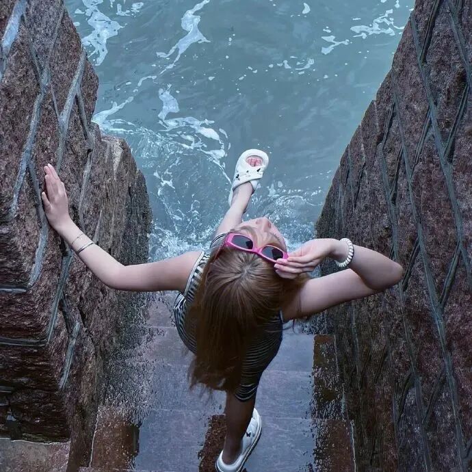 氛围感不露脸女生头像