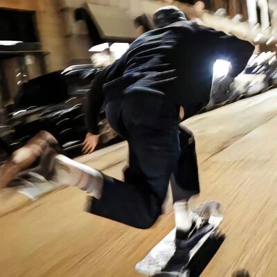 奔跑不露脸男生头像