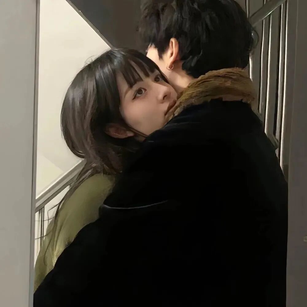 真人情侣头像