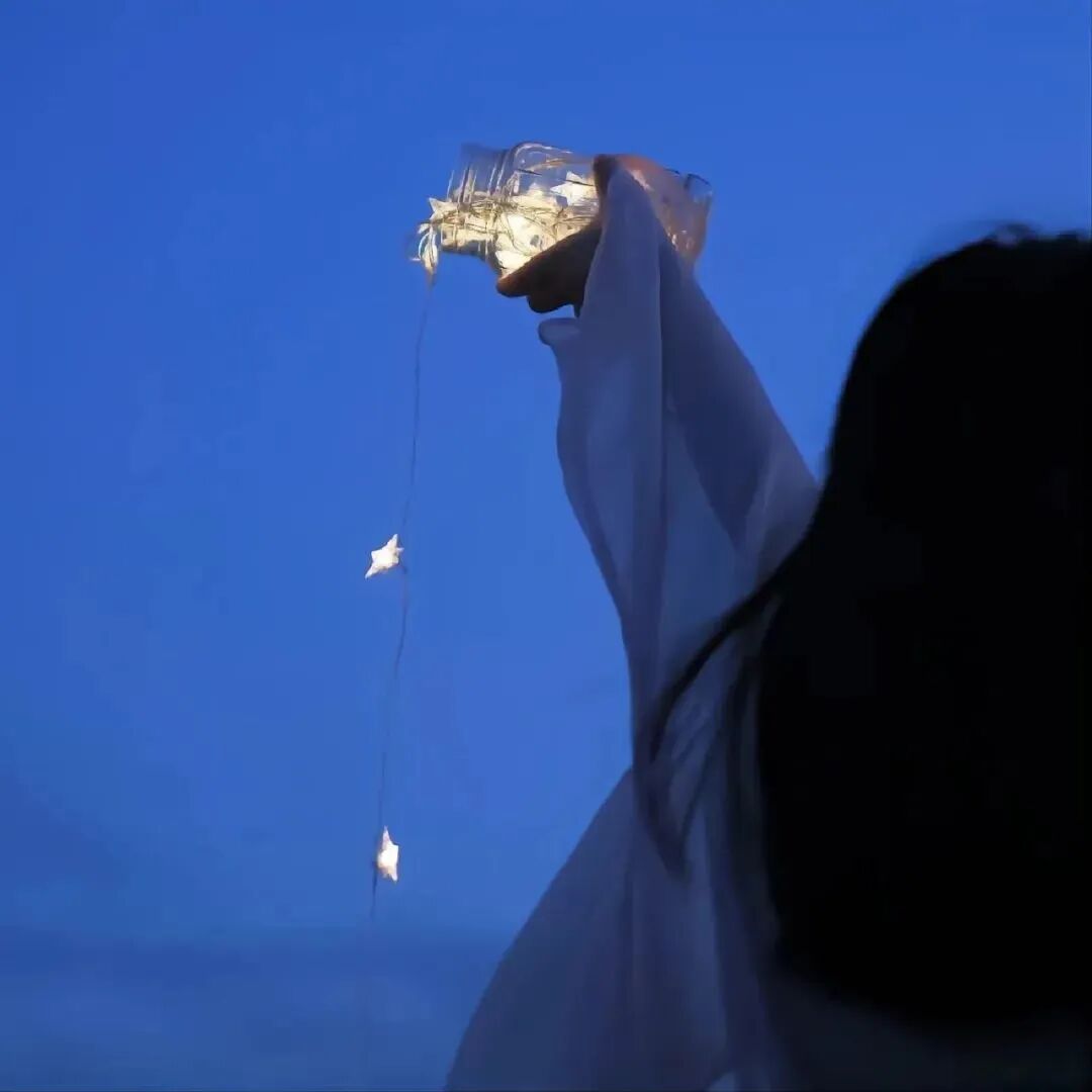 氛围感星星许愿女生头像