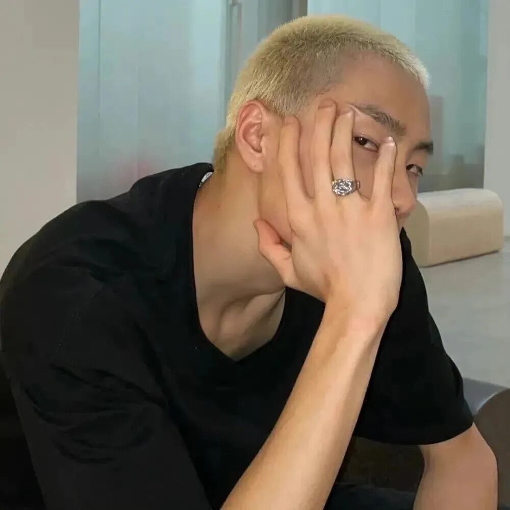 小众酷酷男生头像