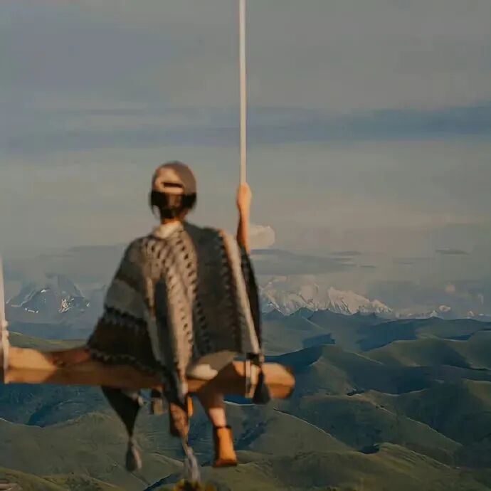 荡秋千不露脸女生头像
