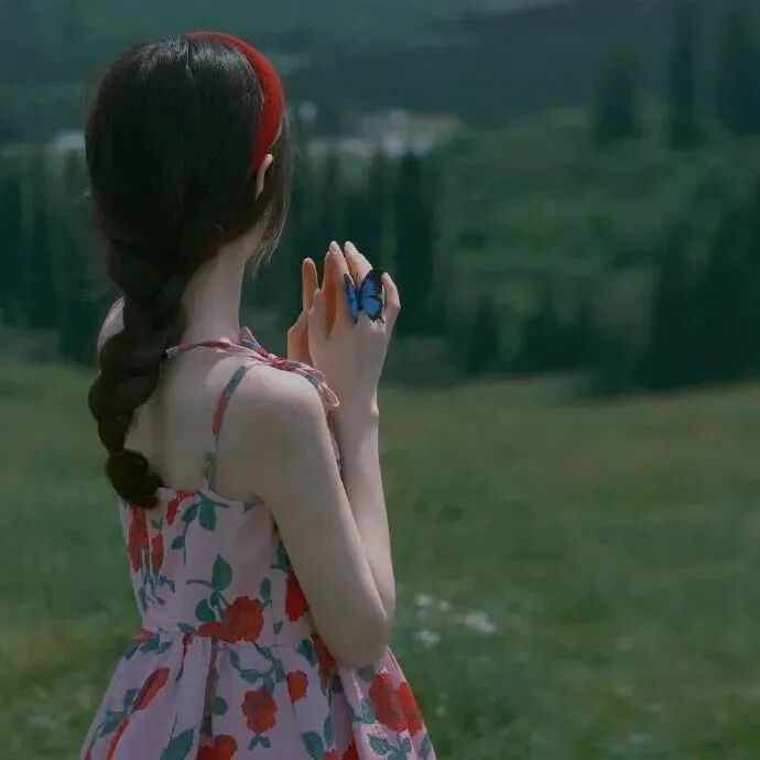 小清新不露脸女生头像