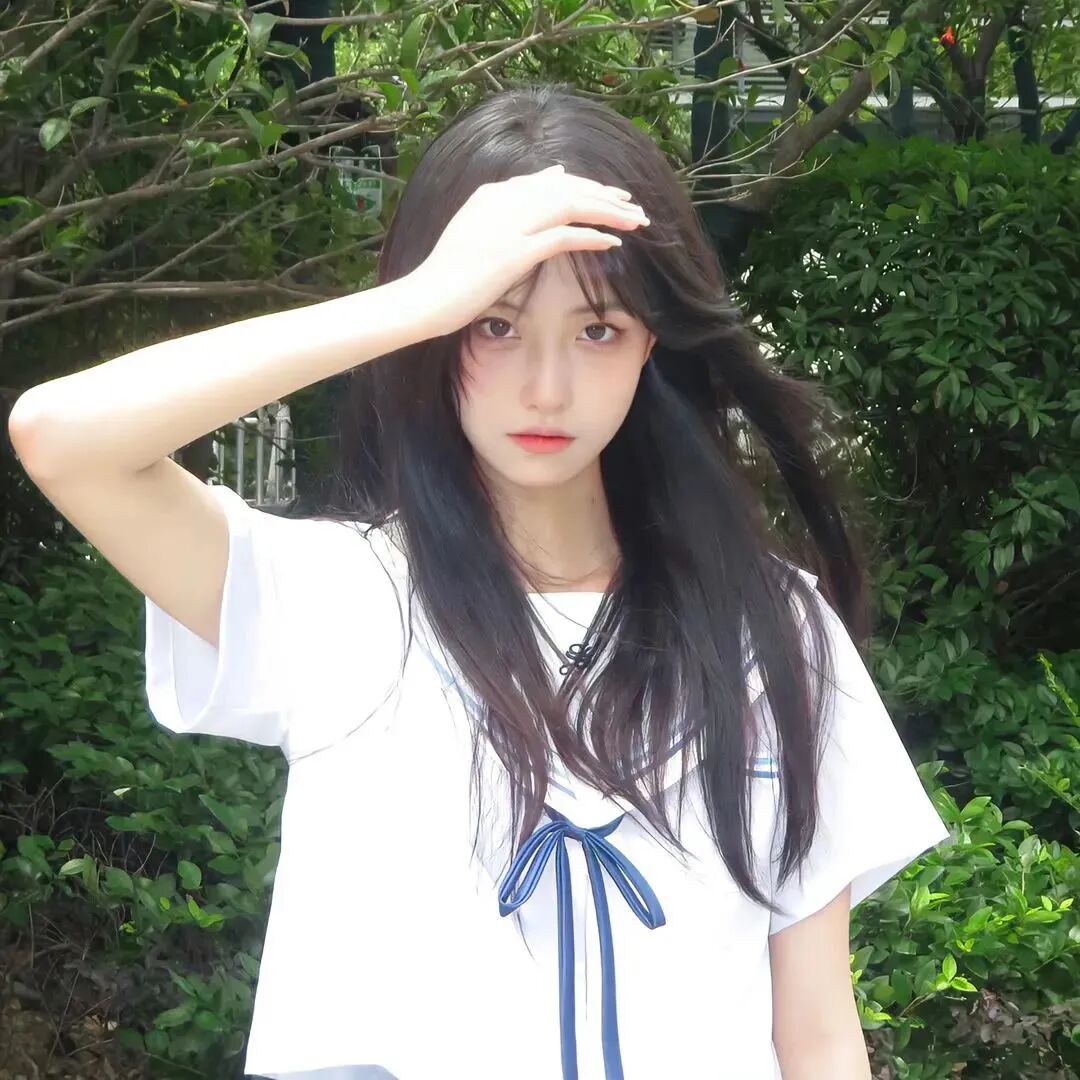 学院风女生头像