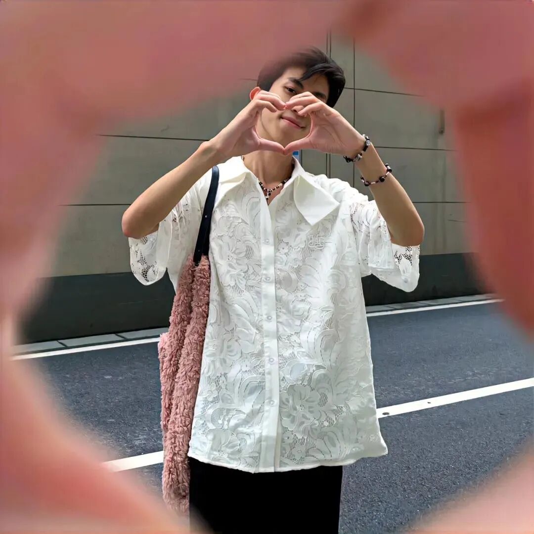 qltxxe手势真人情侣头像