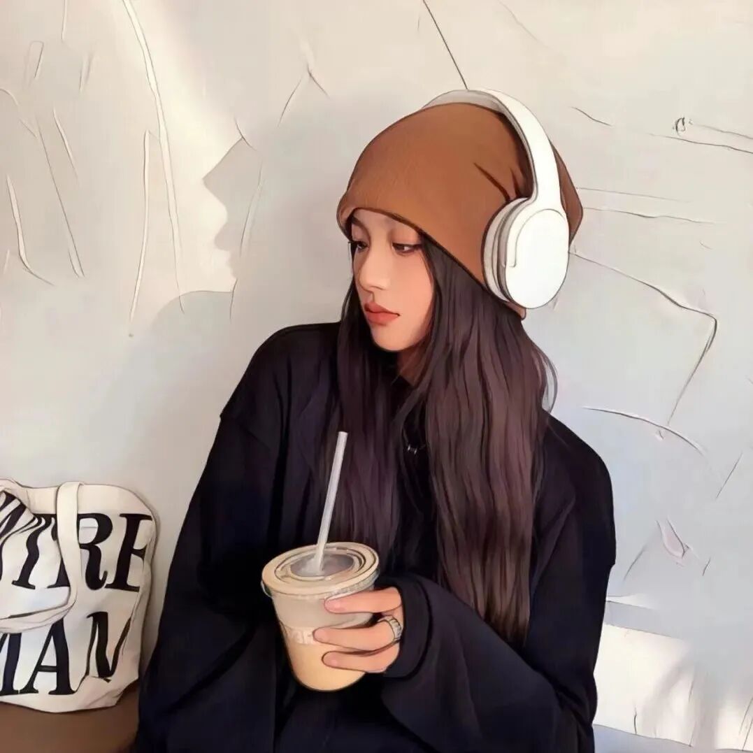 手绘戴耳机女生头像
