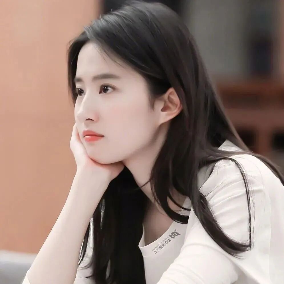刘亦菲头像侧脸女生头像