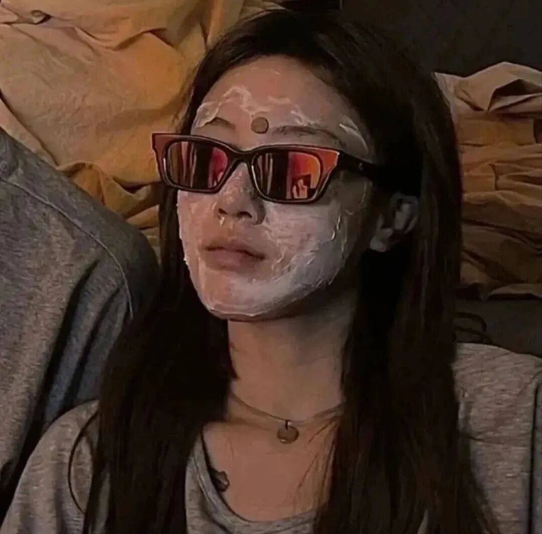 qltxxu搞怪墨镜真人情侣头像