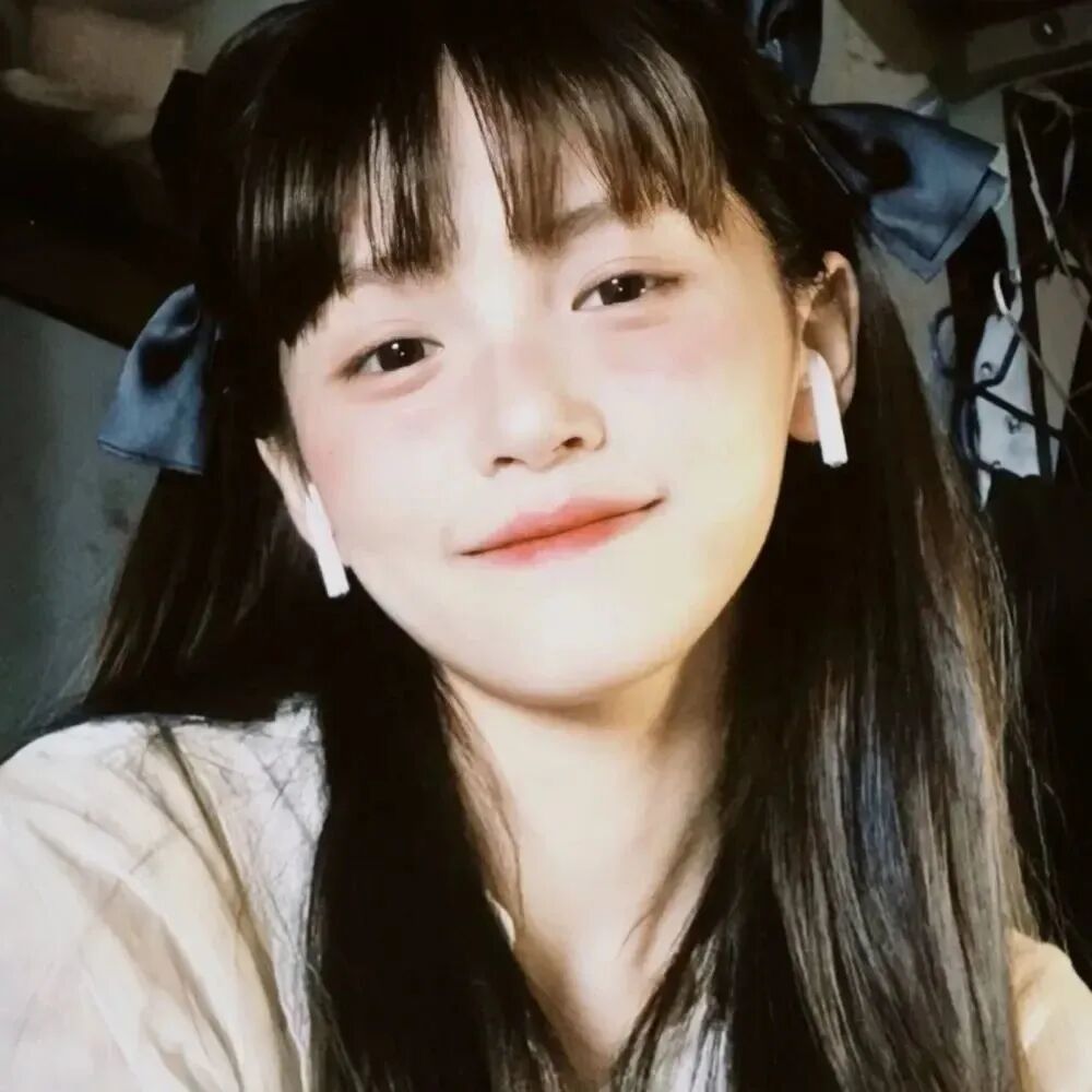 甜美爱笑女生头像