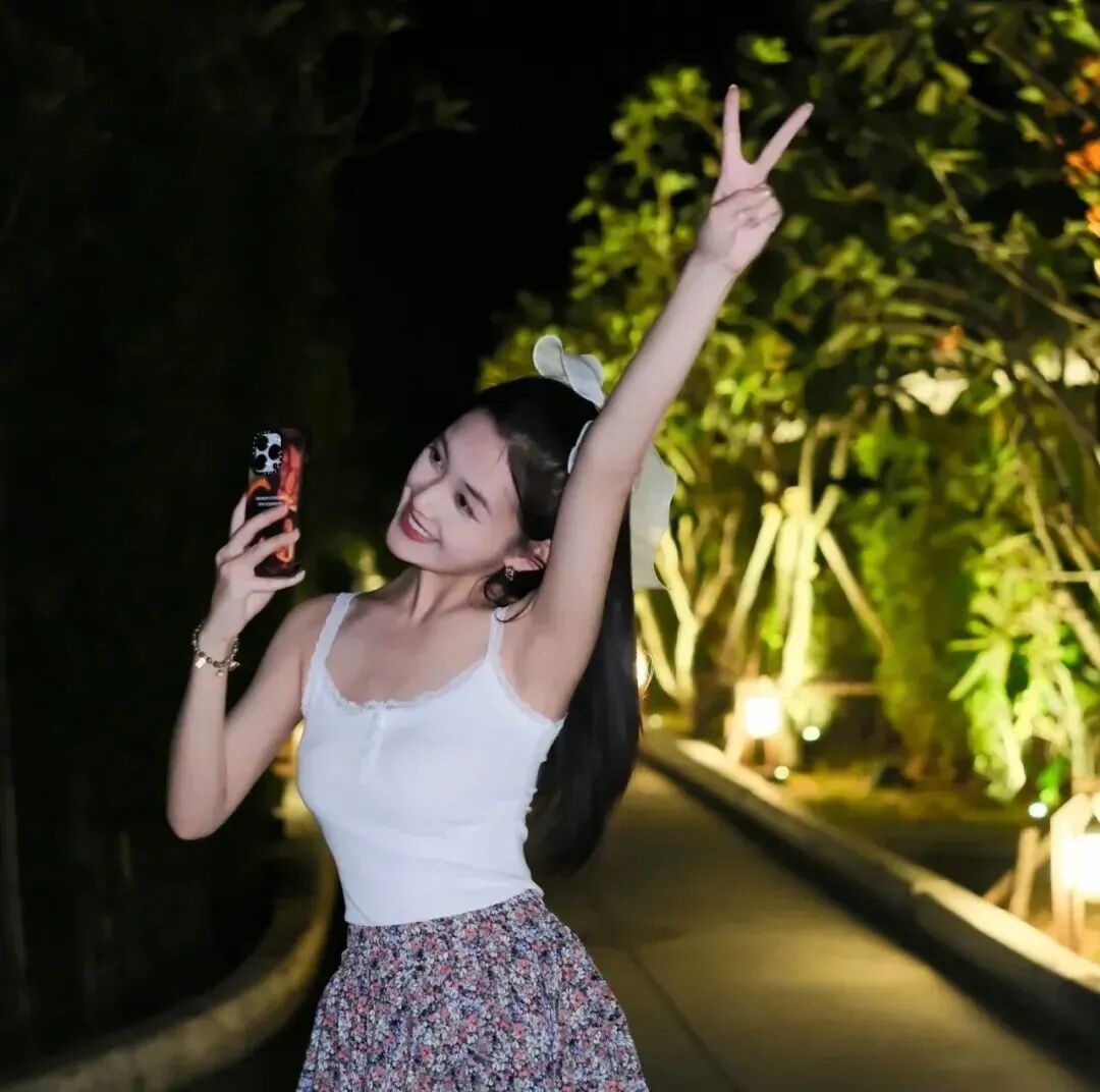 小清新温柔甜美爱笑女生头像