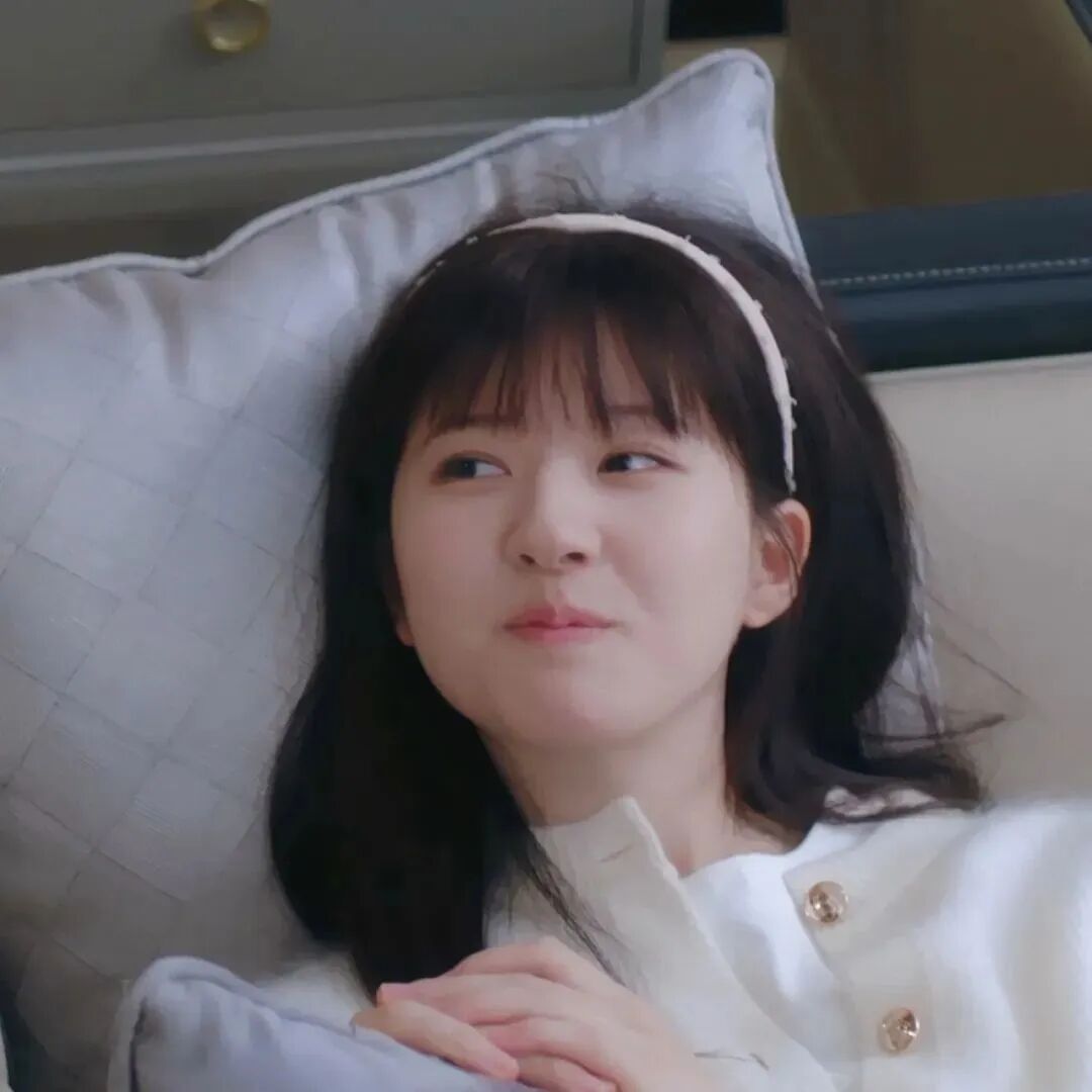 赵露思头像温柔女生头像