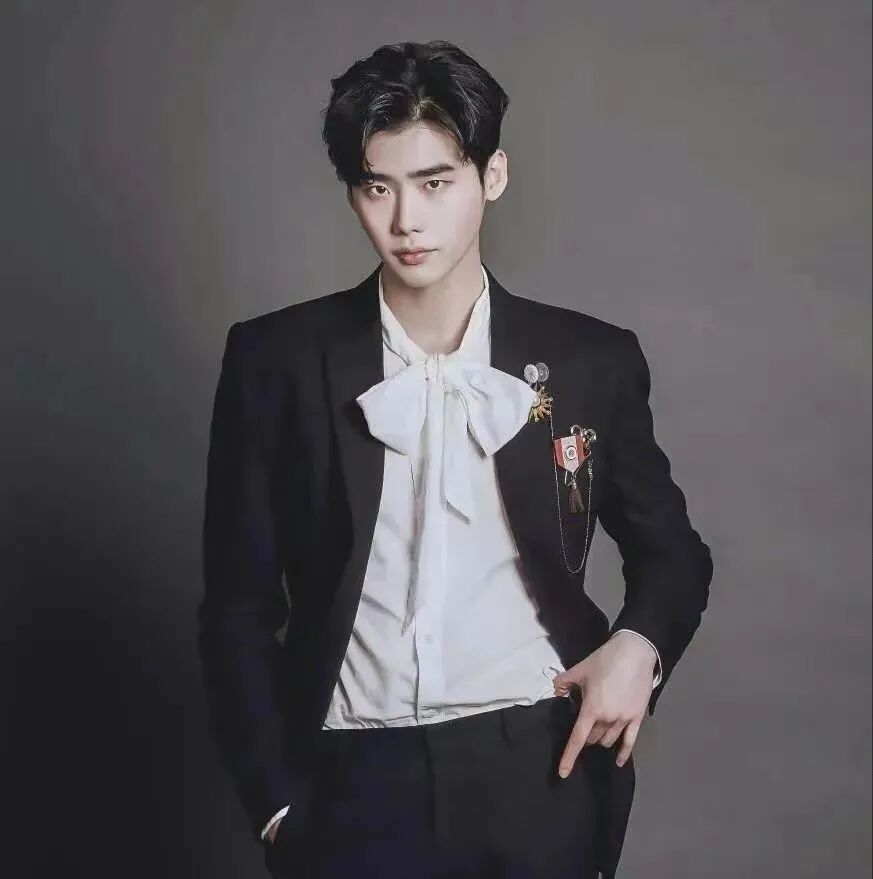 李钟硕头像男生头像