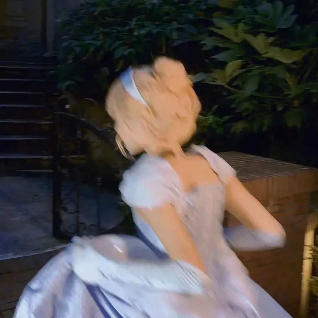 氛围感不露脸女生头像