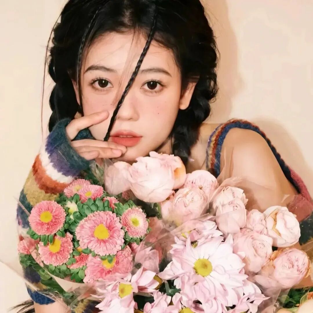 温柔鲜花女生头像