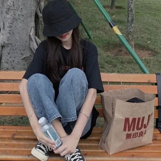 小众不露脸女生头像