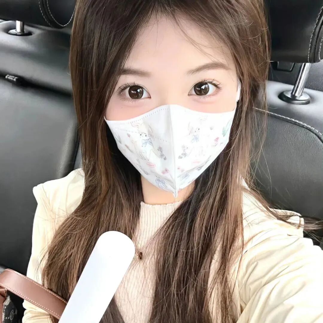 口罩女生头像