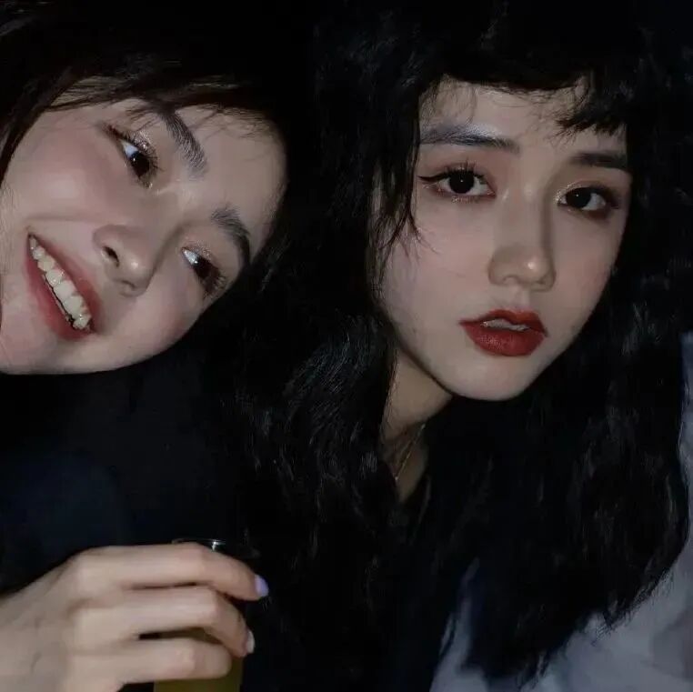 二人闺蜜头像真人闺蜜头像