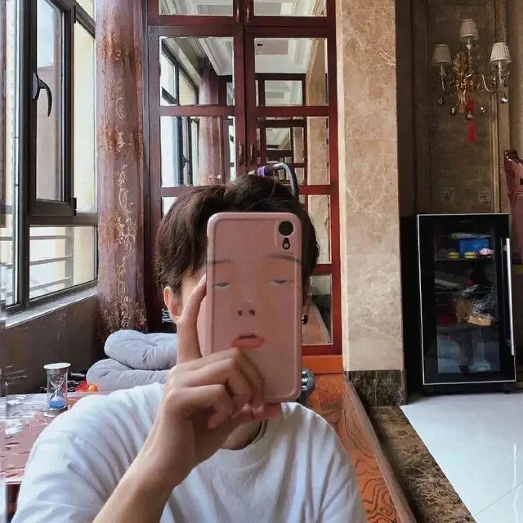 qltxxs自拍手机真人情侣头像