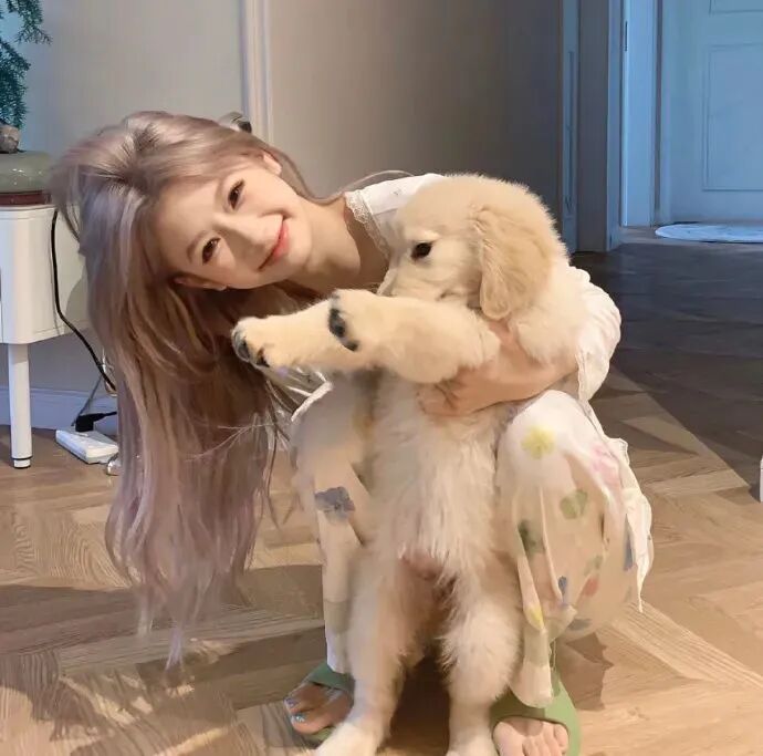 甜美爱笑女生头像