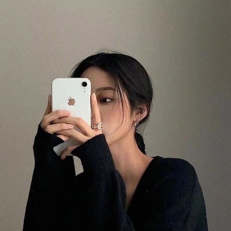 小众自拍手机女生头像