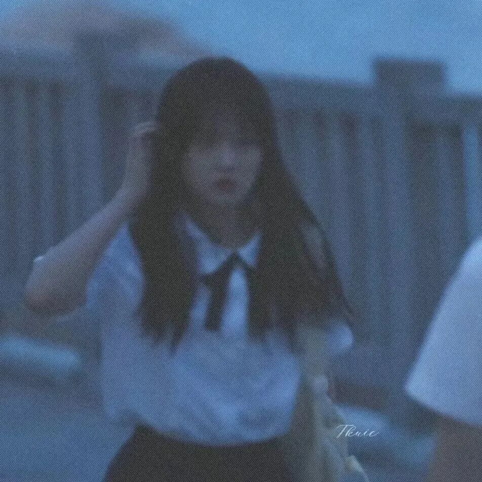 yijingbaqltx学院风意境情侣头像