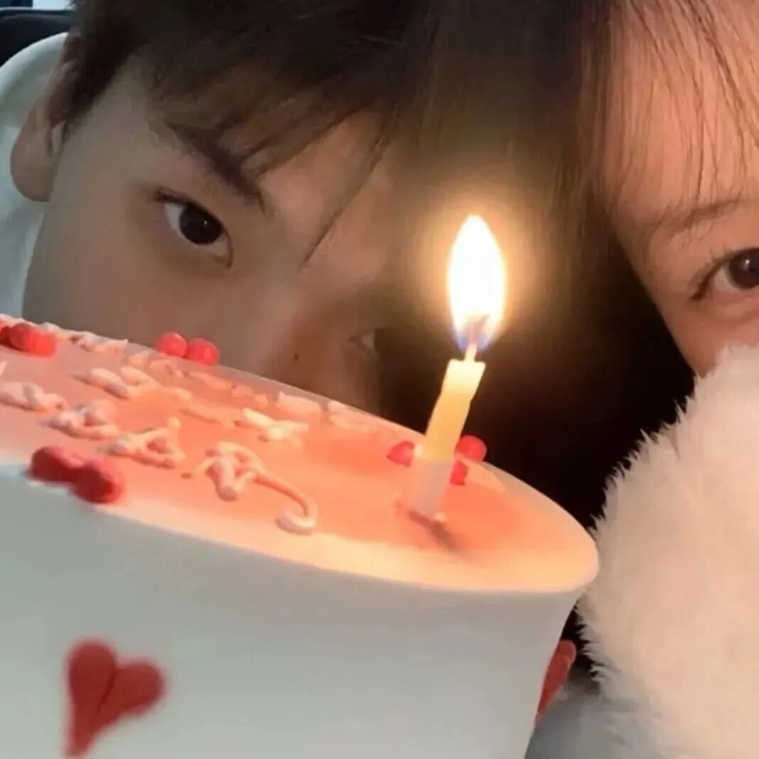 qltxcg生日快乐真人情侣头像