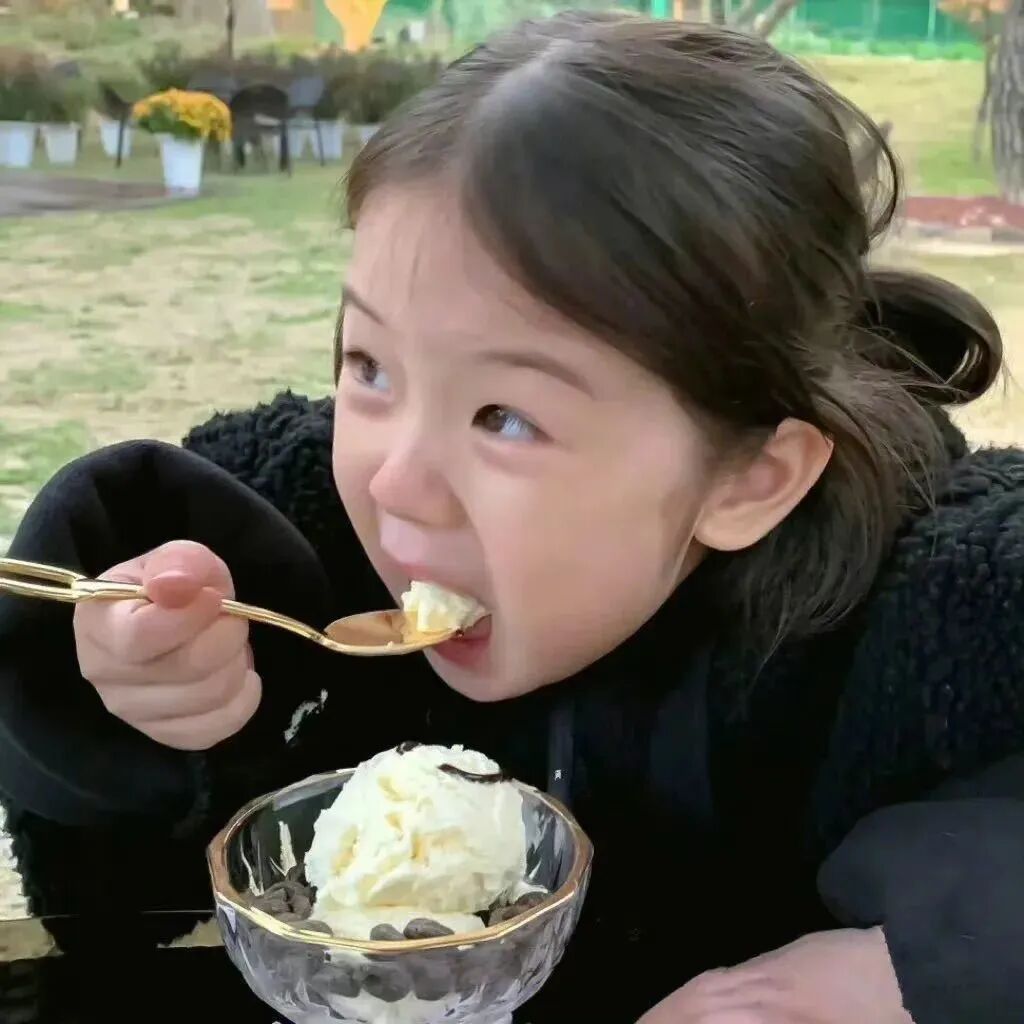 金雪小女孩萌娃头像
