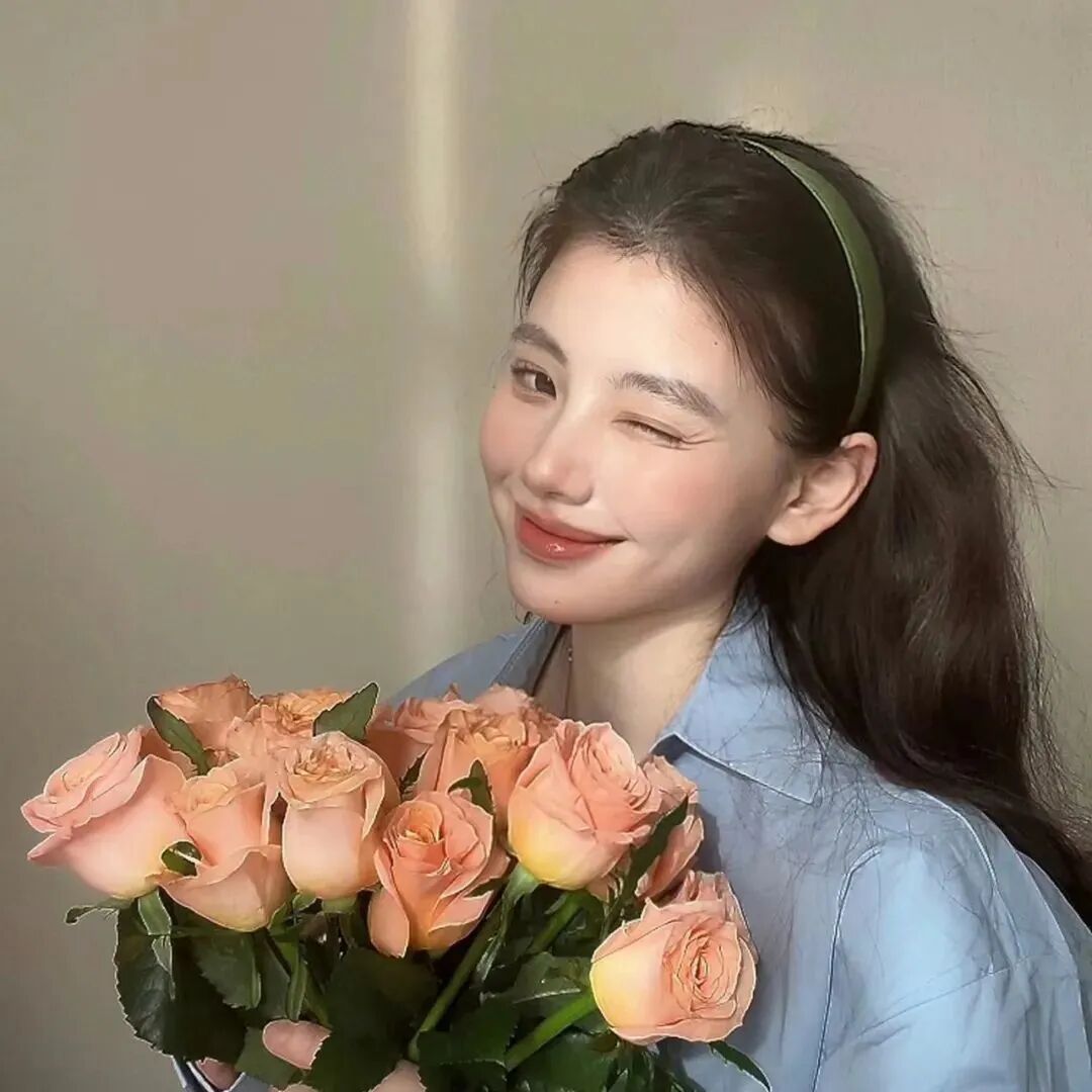 鲜花女生头像