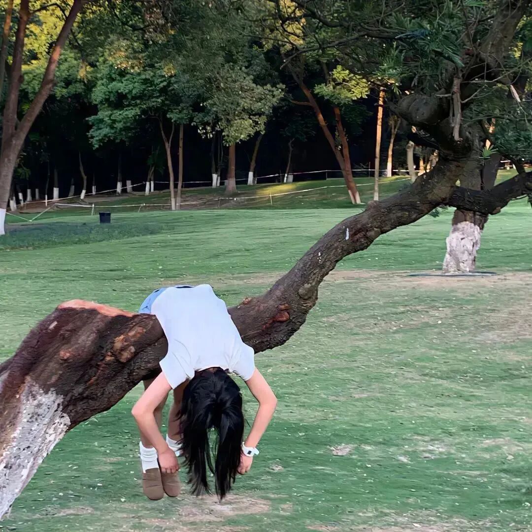 摆烂小清新女生头像