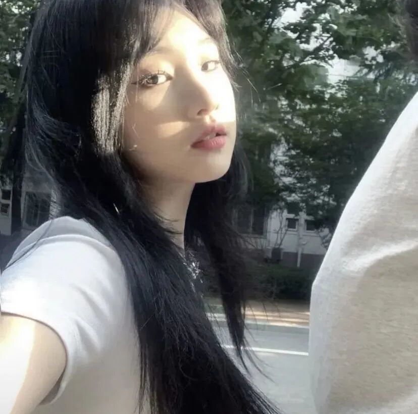 光感女生头像
