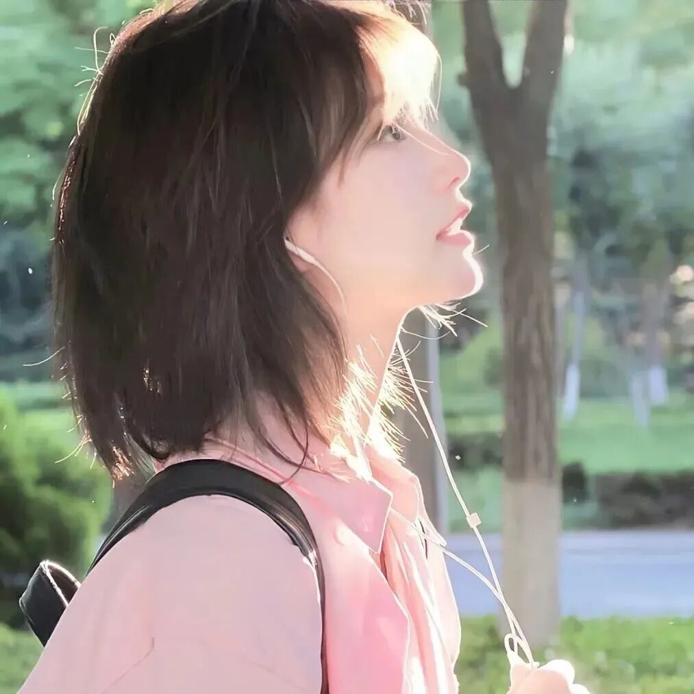 侧脸女生头像