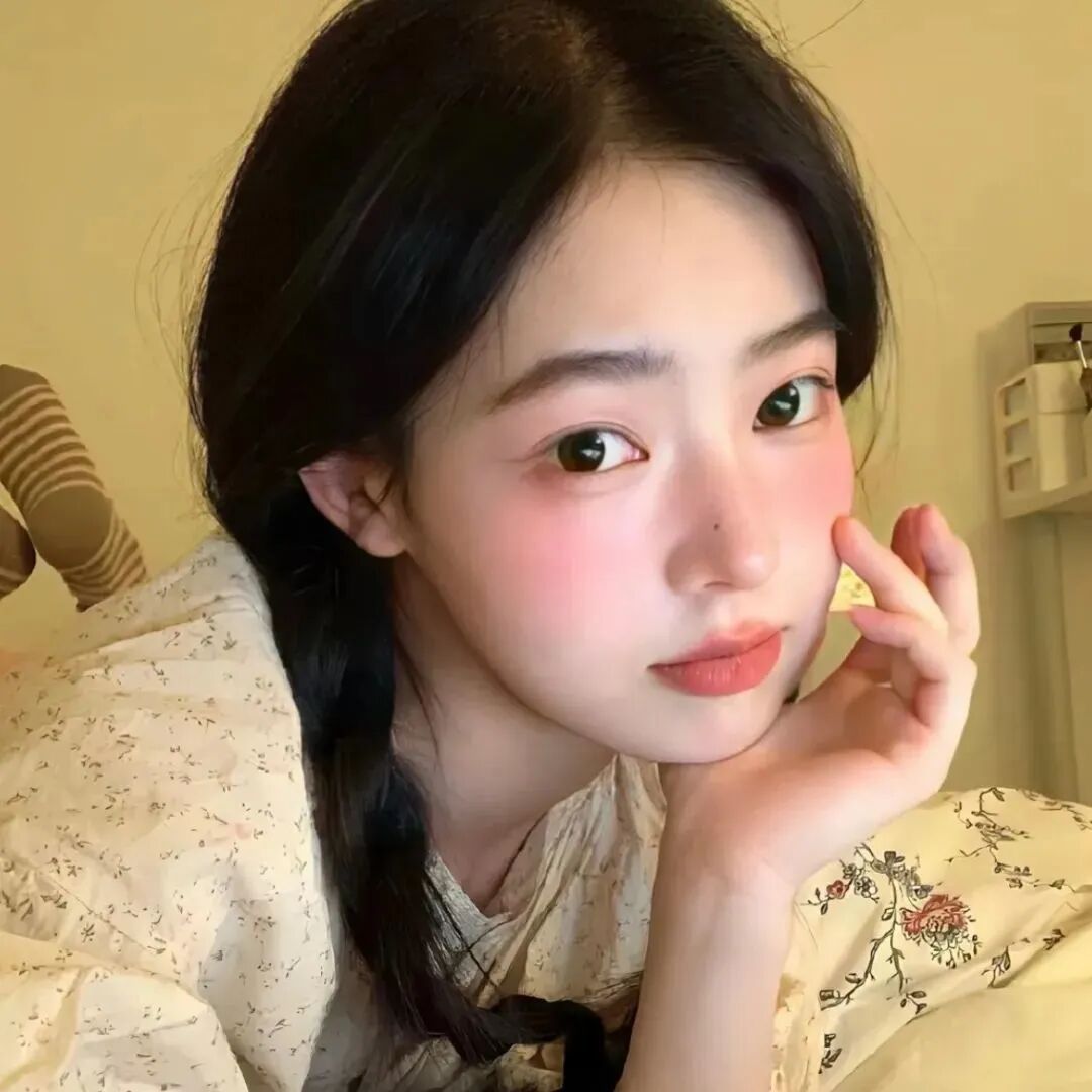 甜妹女生头像