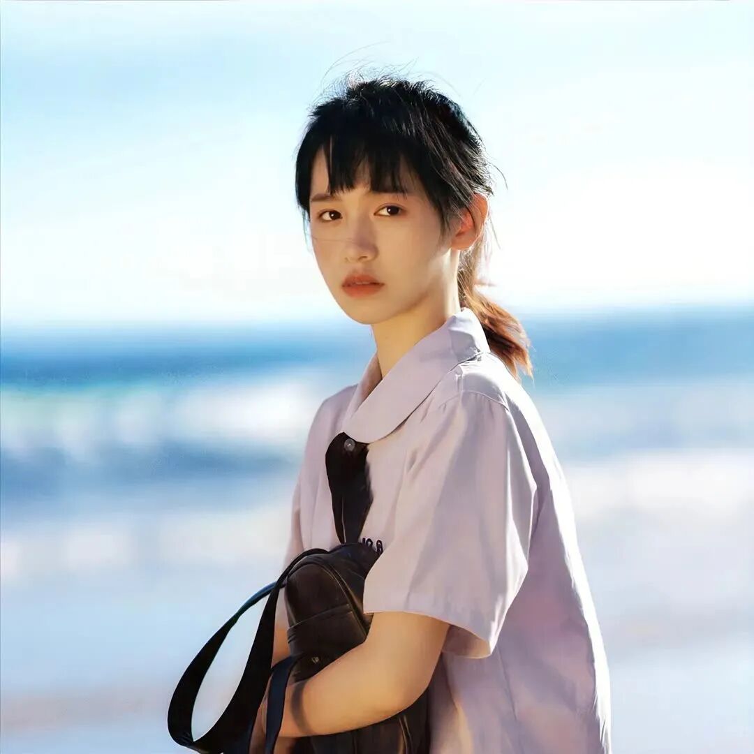 氛围感学院风女生头像