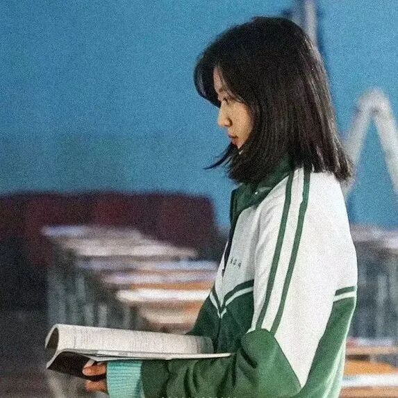 学院真人情侣头像