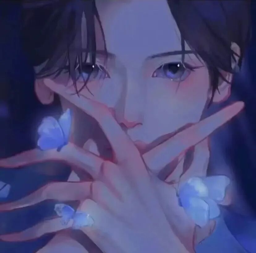 蝴蝶手绘动漫头像女