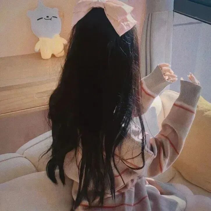 不露脸可爱女生头像