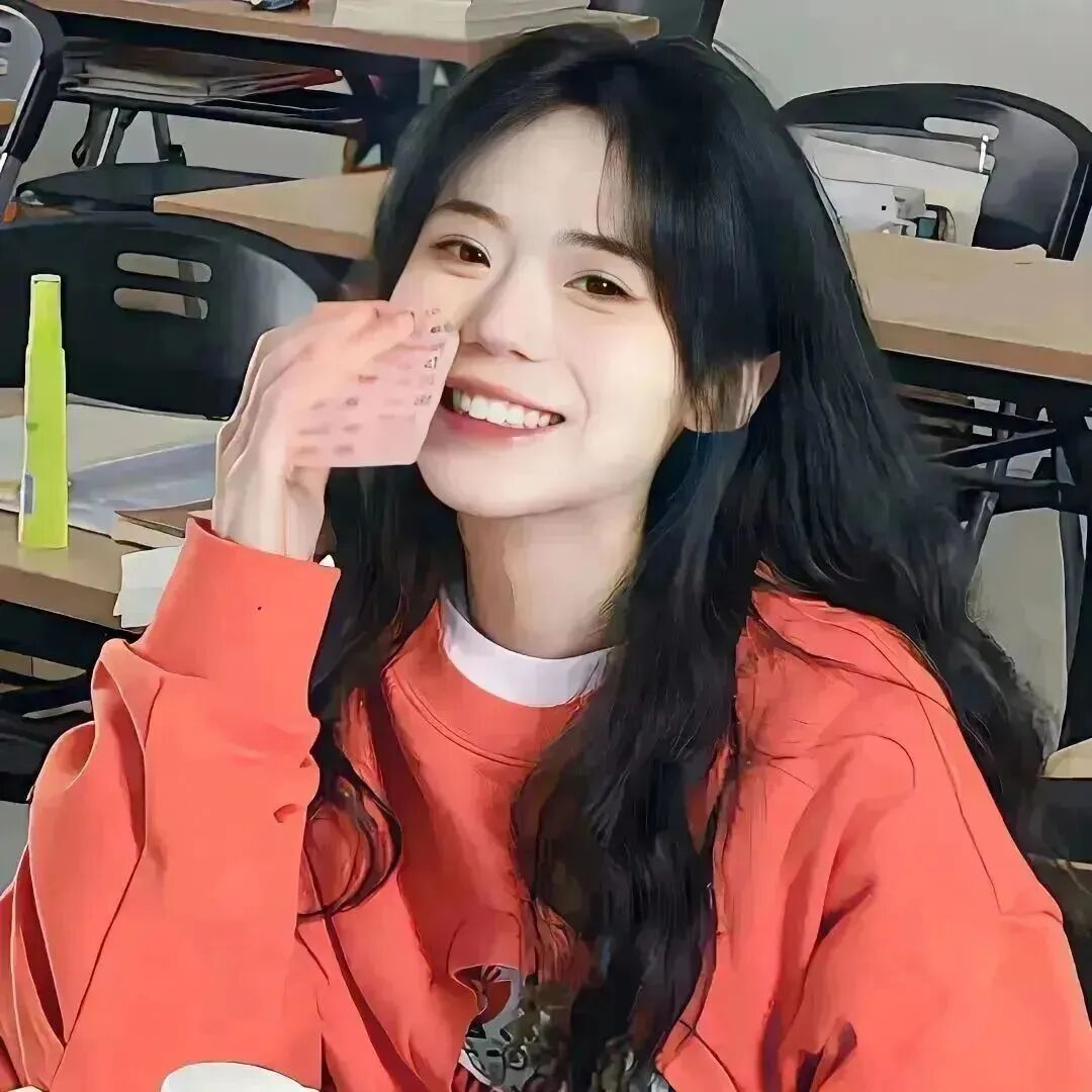 甜美爱笑女生头像